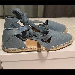 NWT Steve Madden Denim Espadrille Size 9.5